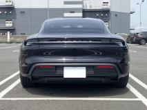 PORSCHE Taycan 2022