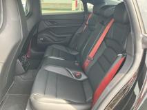 PORSCHE Taycan 2022