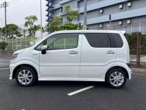 SUZUKI Wagon R Custom Z 2025