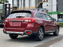 SUBARU OUTBACK 2018