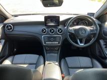 MERCEDES BENZ GLA 2018