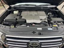 TOYOTA LAND CRUISER 2019