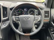 TOYOTA LAND CRUISER 2019