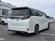 TOYOTA ALPHARD 2021