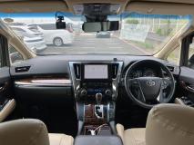 TOYOTA ALPHARD 2021
