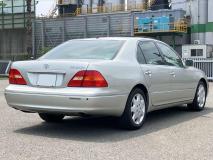 TOYOTA CELSIOR 2001
