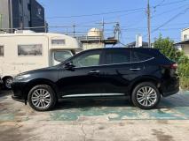 TOYOTA HARRIER 2019