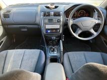 MITSUBISHI LEGNUM 2000