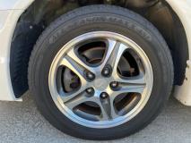 MITSUBISHI LEGNUM 2000