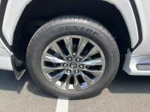 TOYOTA LAND CRUISER 2024