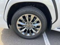 TOYOTA LAND CRUISER 2024