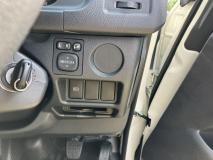 TOYOTA HIACE VAN 2025