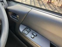 TOYOTA HIACE VAN 2025