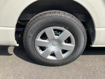 TOYOTA HIACE VAN 2025