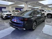 VOLKSWAGEN SAGITAR 2022