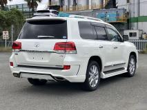 TOYOTA LAND CRUISER 2018