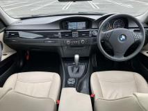 BMW 3 SERIES 2011