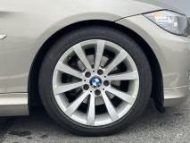 BMW 3 SERIES 2011