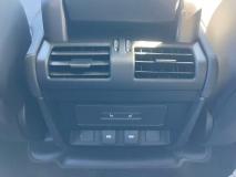 LAND ROVER DEFENDER 2023