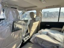 TOYOTA LANDCRUISER 300 2022