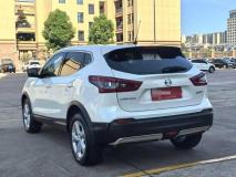 NISSAN QUASHQAI
