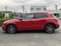 MERCEDES BENZ GLA 2019