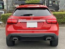 MERCEDES BENZ GLA 2019