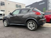NISSAN JUKE 2011