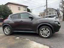 NISSAN JUKE 2011
