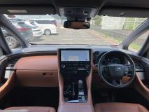 TOYOTA VELLFIRE 2023