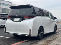 TOYOTA VELLFIRE 2023