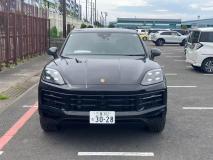 PORSCHE CAYENNE 2023