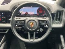 PORSCHE CAYENNE 2023