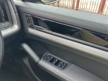 PORSCHE CAYENNE 2023