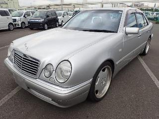 MERCEDES BENZ E-Klasse 1998