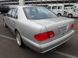 MERCEDES BENZ E-Klasse 1998